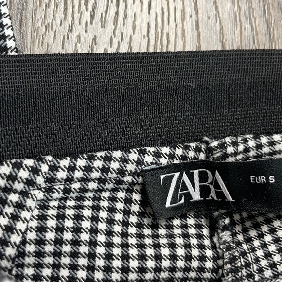 Zara Women’s Tartan Black and White Checkered Trousers, size small - Picture 2 of 12